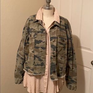 Free people Camo Jacket...nwot